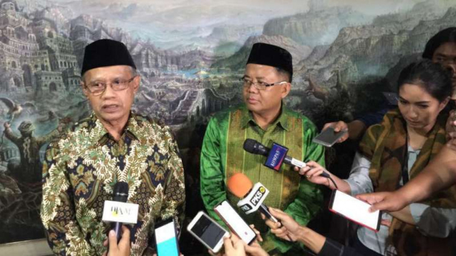 Ketum PP Muhammadiyah, Haedar Nasir dan Presiden PKS Sohibul Iman.