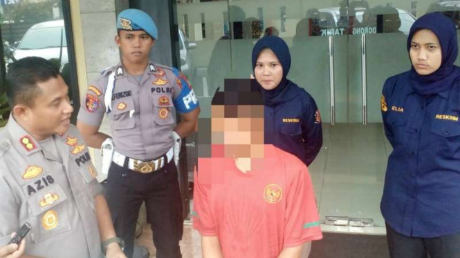 Tersangka pelaku begal payudara di Depok ditangkap Tim Srikandi dari Unit Pelayanan Perempuan dan Anak Polres Metro Depok.