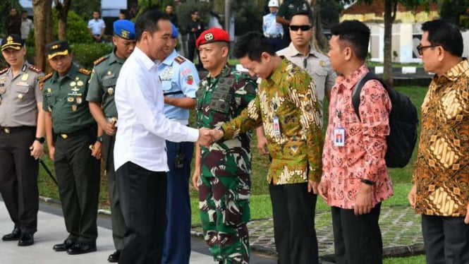 Presiden Jokowi kunjungan kerja ke Banten, Jumat, 6 Desember 2019.