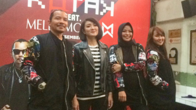 Melly Mono Gantikan Tantri Jadi Vokalis Band Kotak