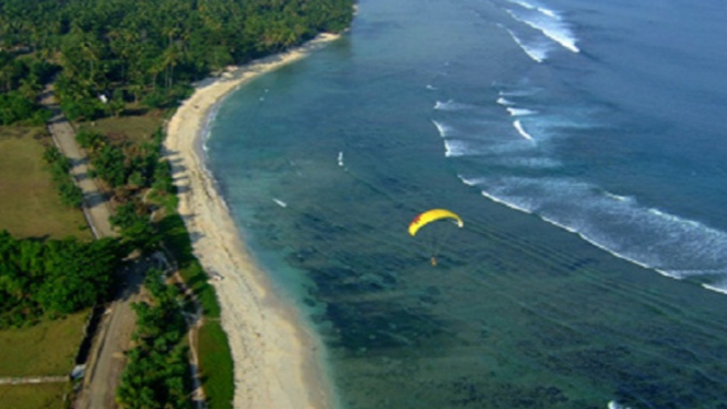 10 Obyek Wisata Di Pesisir Barat Lampung Yang Wajib