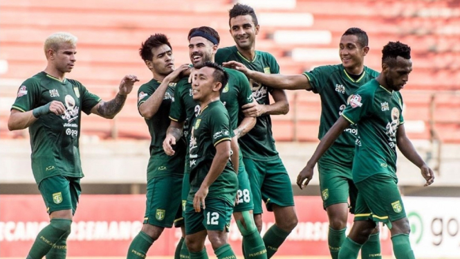 Selebrasi para pemain Persebaya Surabaya