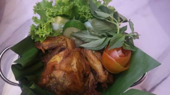 Bebek Goreng