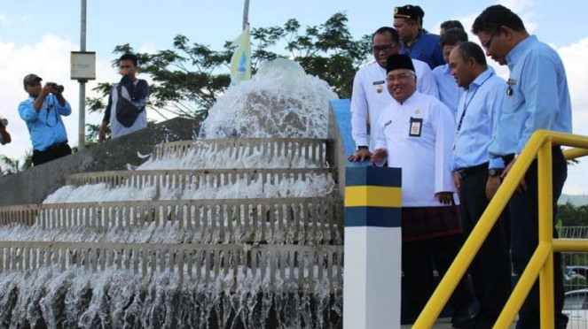 Bumi Resources dan KPC dalam program pemanfaatan air tambang