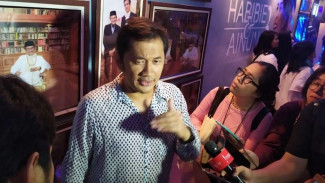 Hanung Kaget Jefri Nichol Ada di Gala Premiere Habibie & Ainun 3