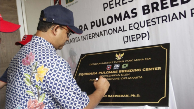 Gubernur DKI Jakarta, Anies Baswedan, resmikan Equinara Pulomas Breeding Center.