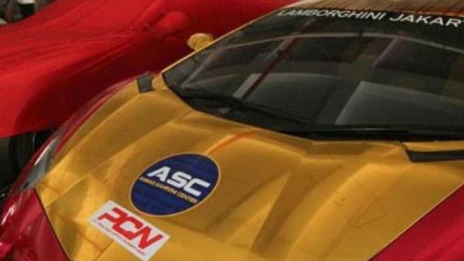 Politikus Nasdem Klarifikasi Stiker  di Lamborghini yang 