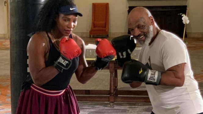 Serena Williams berlatih tinju dengan Mike Tyson