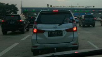 Sejumlah Gerbang Tol Ditutup Imbas Macet Parah di Cikampek