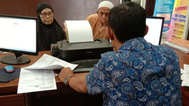 Seorang ibu di Palembang melaporkan anaknya sendiri ke polisi.