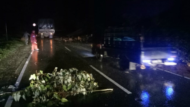  Jalur lintas Riau menuju Sumatera Barat