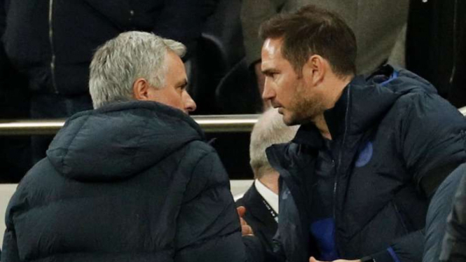 Manajer Tottenham Hotspur, Jose Mourinho, dan manajer Chelsea, Frank Lampard