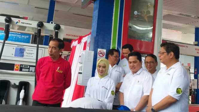 Presiden Joko Widodo luncurkan BBM B30 di SPBU MT Haryono, Jakarta