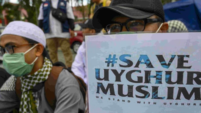 Aksi solidaritas untuk Muslim Uighur