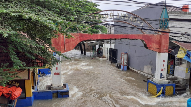 Banjir di kawasan Ciledug Indah 1