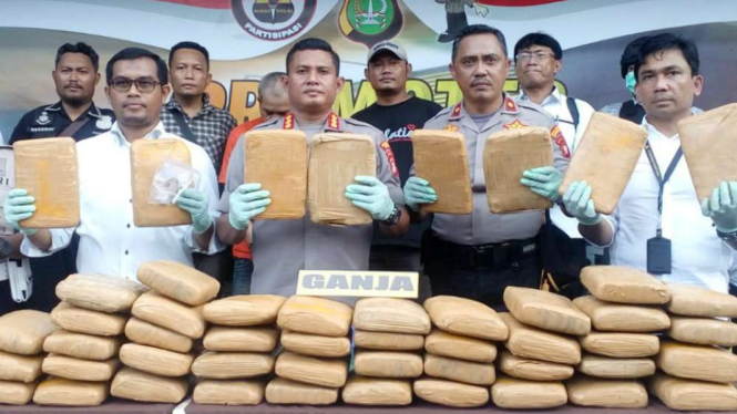 Temuan ganja 51 kilo gram di Kota Depok.