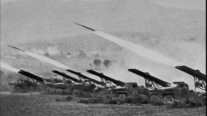 Roket Katyusha saat digunakan Uni Soviet pada Perang Dunia Kedua