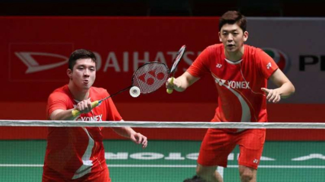 Kim Gi Jung/Lee Yong Dae.