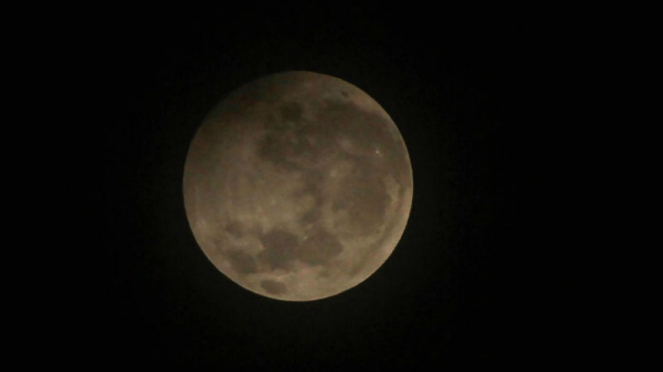 Penumbral lunar eclipse 