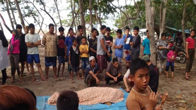 Korban tewas wisatawan di Pantai Cijeruk Garut Selatan