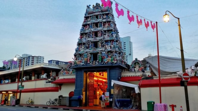Sri Mariamman Temple: Sakral Namun Artistik