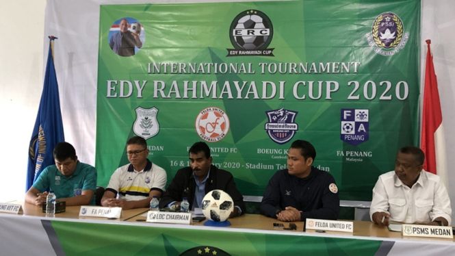 Konferensi pers Edy Rahmayadi Cup