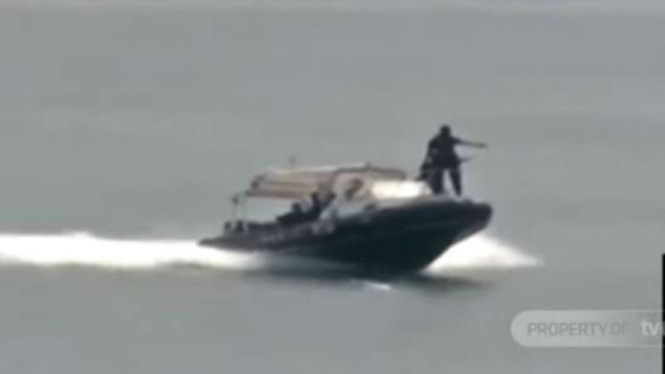 Ilustrasi aparat keamanan Malaysia berpatroli menyusul kabar penculikan lima nelayan Indonesia oleh kelompok militan asal Filipina, Abu Sayyaf.