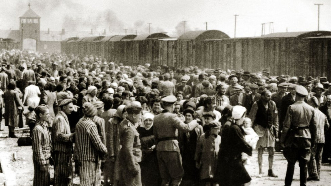So many Hungarian Jewish people were killed in such a short time that victims` bodies had to be dropped in pits near the camp and burned - Getty Images