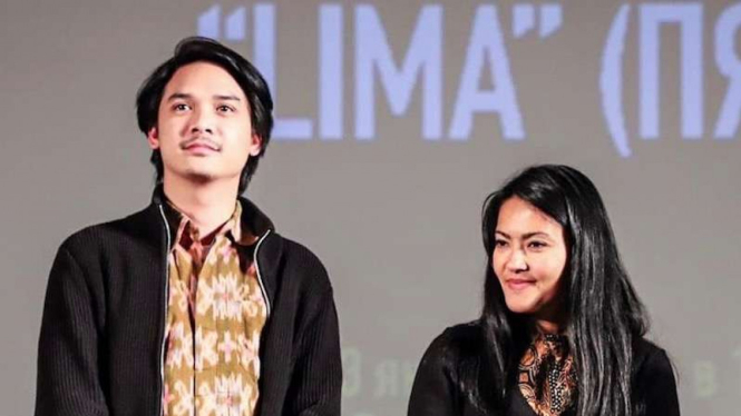 Lola Amaria dan Baskara Mahendra dalam acara pemutaran film Lima di Moskow, Rusia, 23 Januari 2020