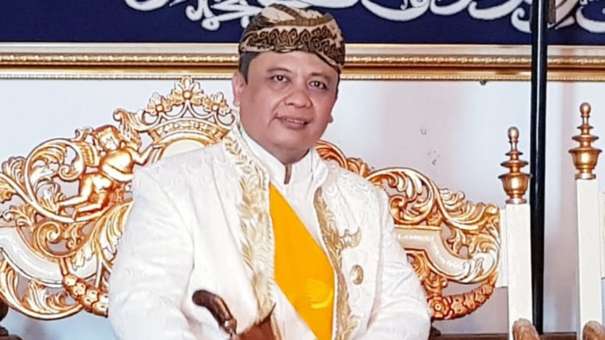 Ketua Umum FSKN, Sultan Sepuh XIV Cirebon, PRA.Arief Natadiningrat