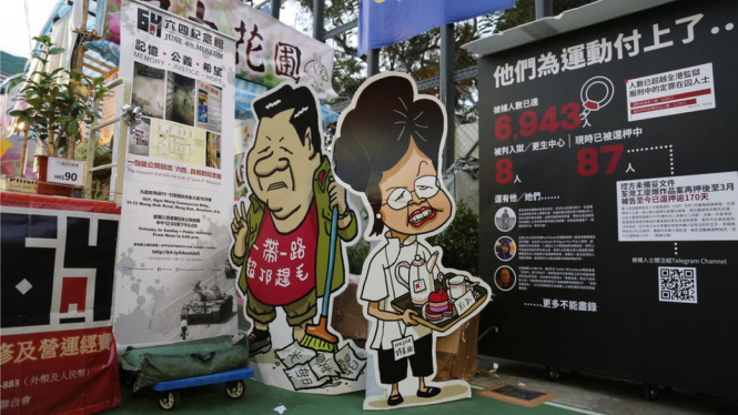 Hong Kong is preparing Lunar New Year celebrations with many protest-inspired elements - BBC