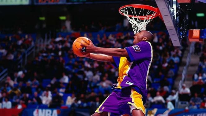 Mendiang Kobe Bryant saat masih bermain bersama Los Angeles Lakers