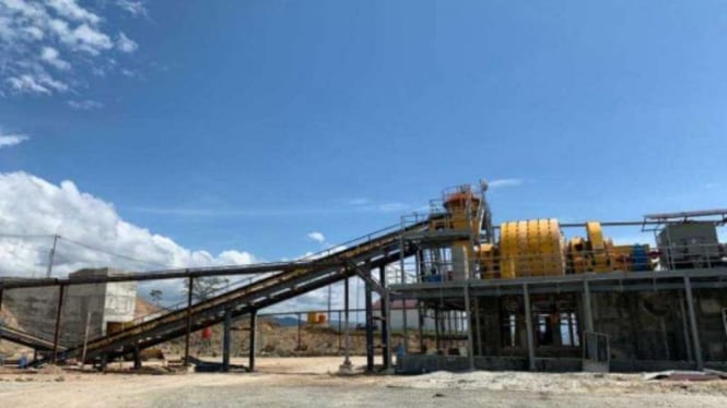Fasilitas tambang emas PT Bumi Resources Minerals Tbk di Poboya, Palu