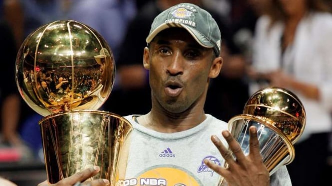 Kobe Bryant saat membawa Los Angeles Lakers juara NBA 1999/2000