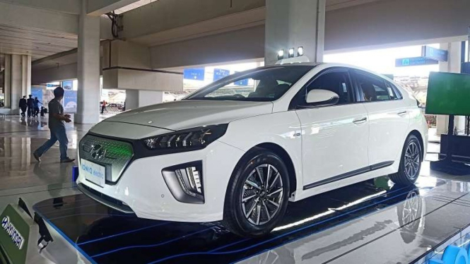 Mobil listrik Hyundai Ioniq