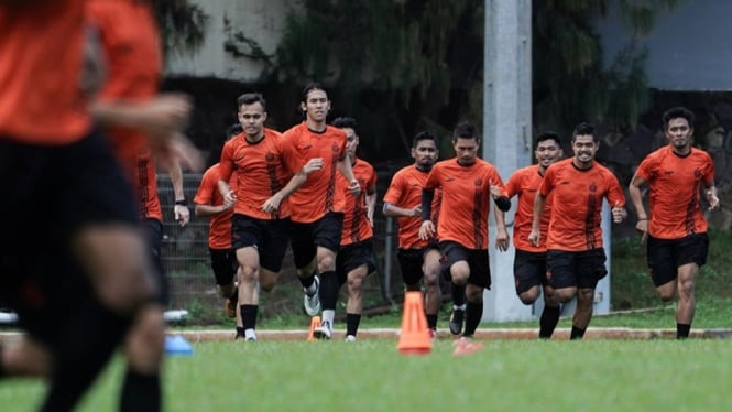 Persija Jakarta latihan di Stadion Soemantri Brodjonegoro