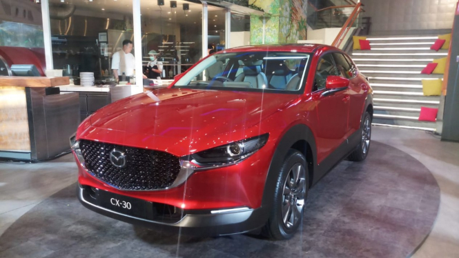 Mobil baru Mazda CX-30 resmi mengaspal di Indonesia