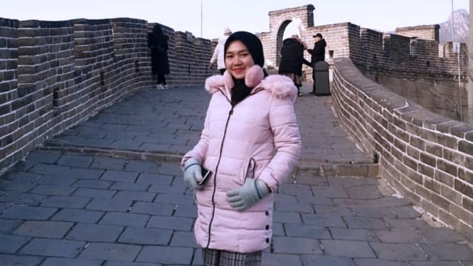 Pramesti Ardita Cahyani, mahasiswa Unesa asal Lamongan yang sedang sedang menempuh pendidikan di Central China Normal University (CCNU) di Kota Wuhan, Provinsi Hubei, Cina. (FOTO: Instagram @prmstardt)