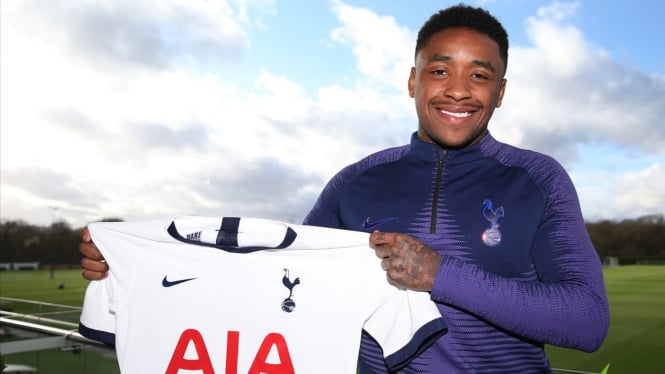 Pemain baru Tottenham Hotspur, Steven Bergwijn. 