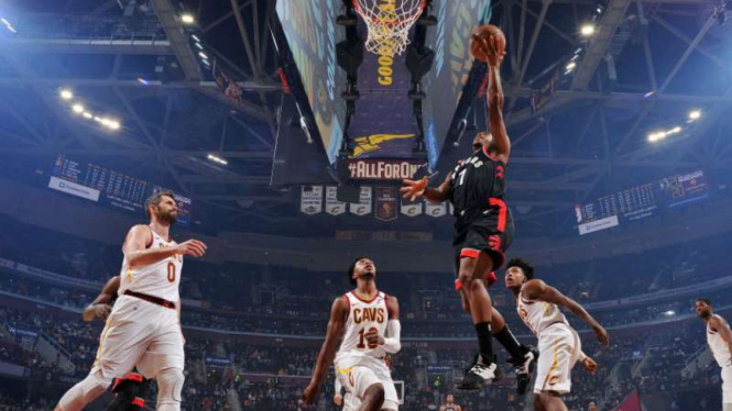 Pemain Toronto Raptors, Kyle Lowry saat bersua Cleveland Cavaliers.