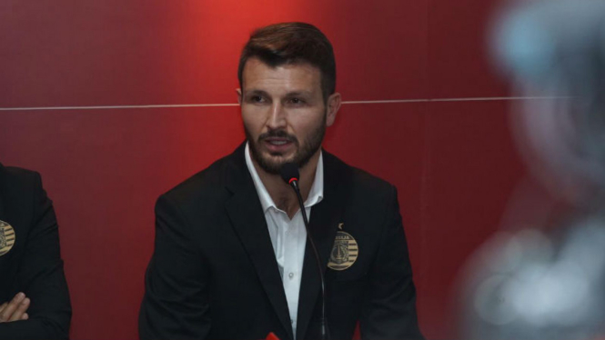 Bek anyar Persija Jakarta, Marco Motta