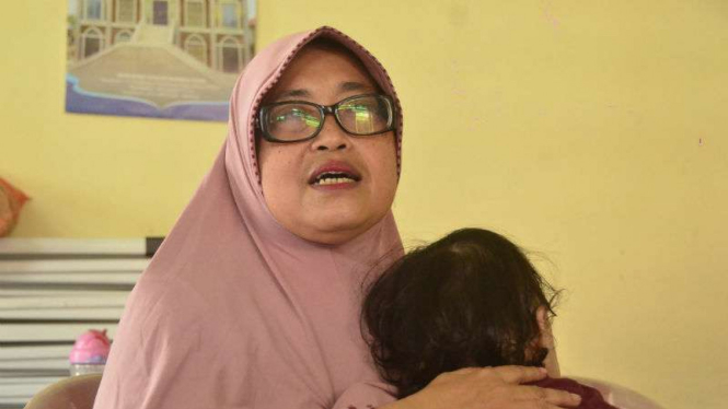 Salah satu ibu yang jadi korban hipnotis di Bekasi.