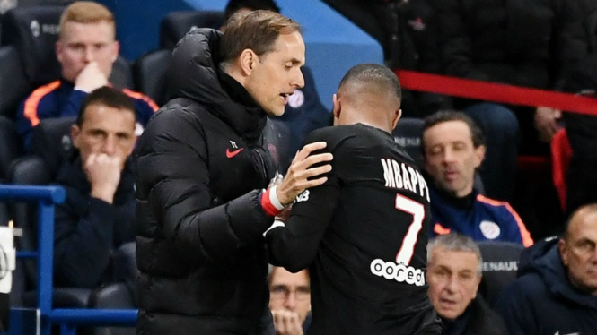 Momen Kylian Mbappe bersitegang dengan pelatih PSG, Thomas Tuchel