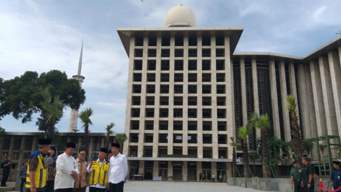 Presiden Joko Widodo melihat renovasi Masjid Istiqlal