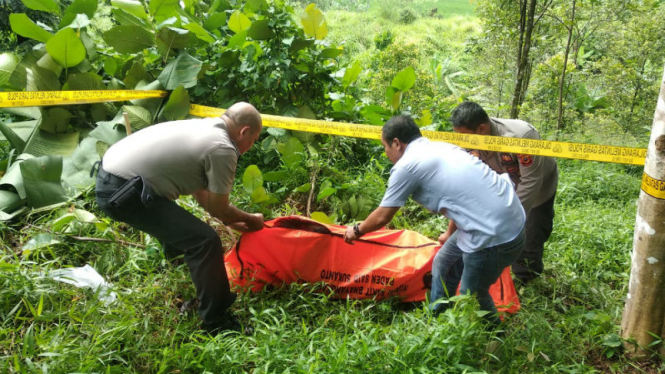 Penemuan mayat di kebun durian Bogor
