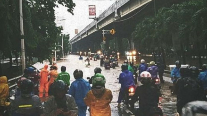 Kondisi banjir di Kelapa Gading Sabtu 8 Februari 2020