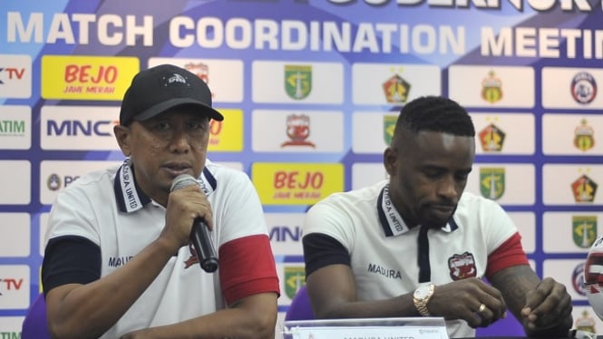 Pelatih Madura United, Rahmad Darmawan dan Greg Nwokolo