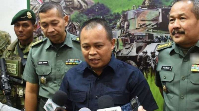 Wakil Asisten Pers Kepala Staf Angkatan Darat, Brigadir Jenderal TNI Agus Setiaw