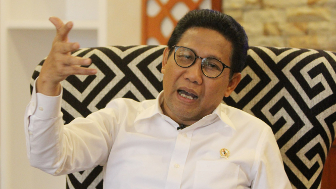 Menteri Desa Pembangunan Daerah Tertinggal dan Transmigrasi Abdul Halim Iskandar