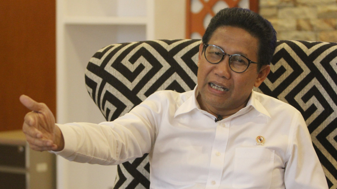 Menteri Desa Pembangunan Daerah Tertinggal dan Transmigrasi Abdul Halim Iskandar